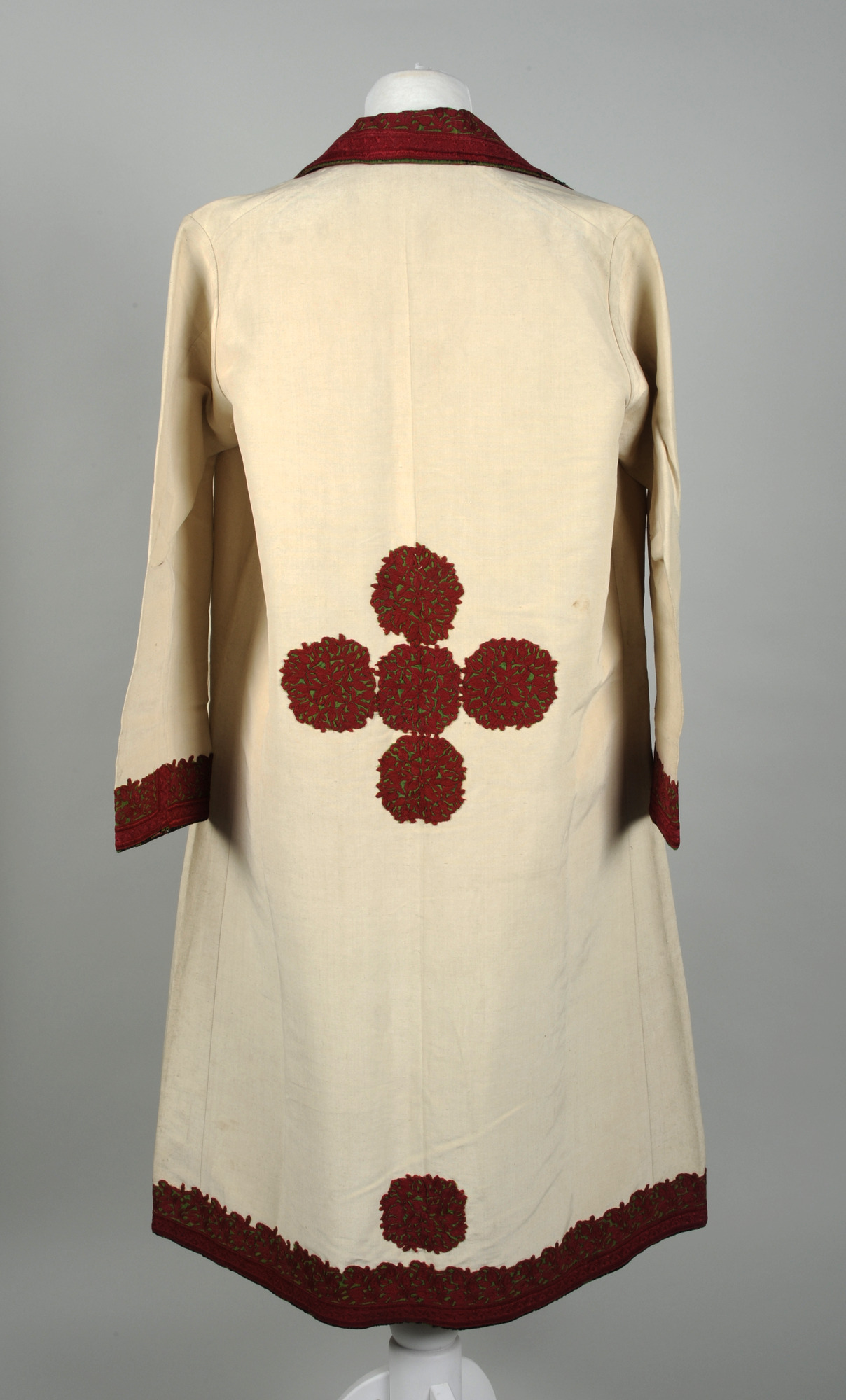 Adult jacket: Back view