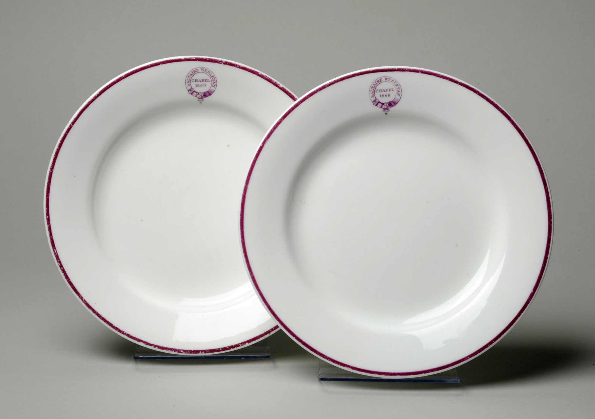 Commemorative plates