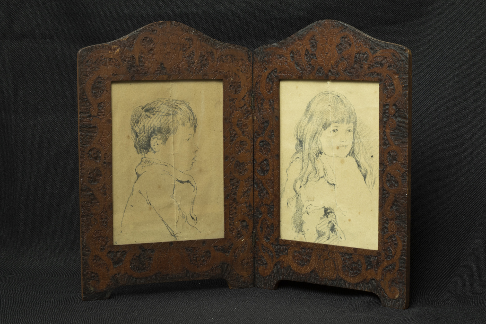 double picture frame