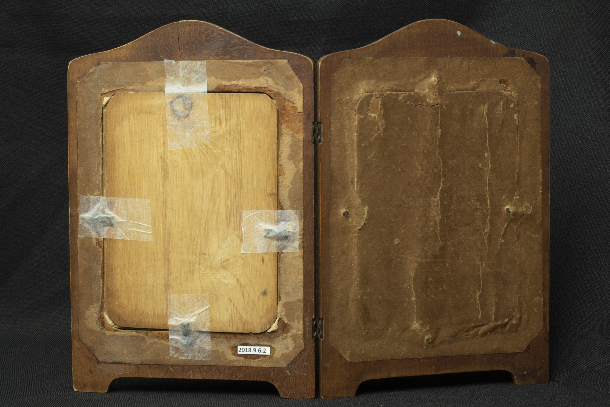 double picture frame: complete back view of frame