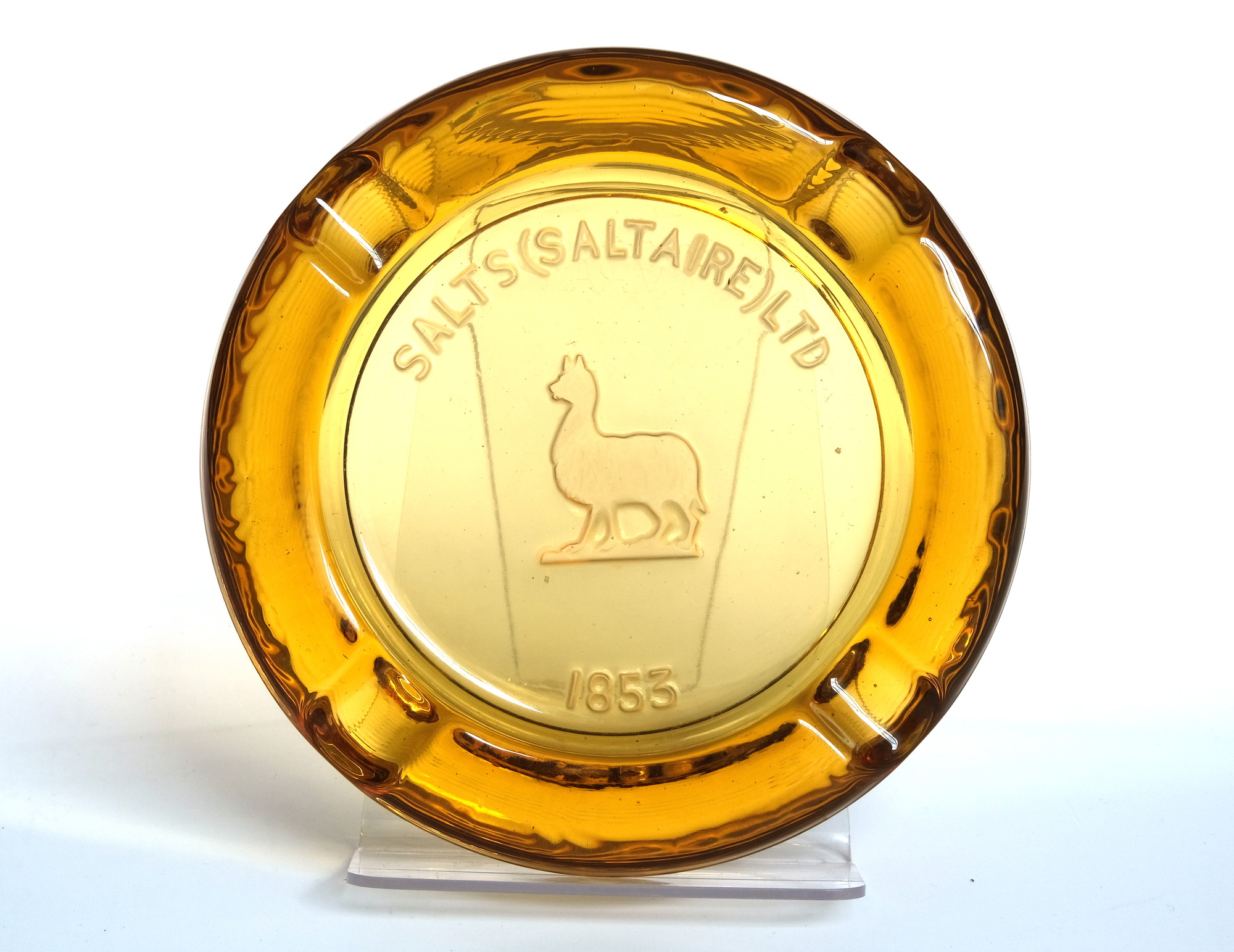 Salts (Saltaire) Ltd glass ashtrays: Front view