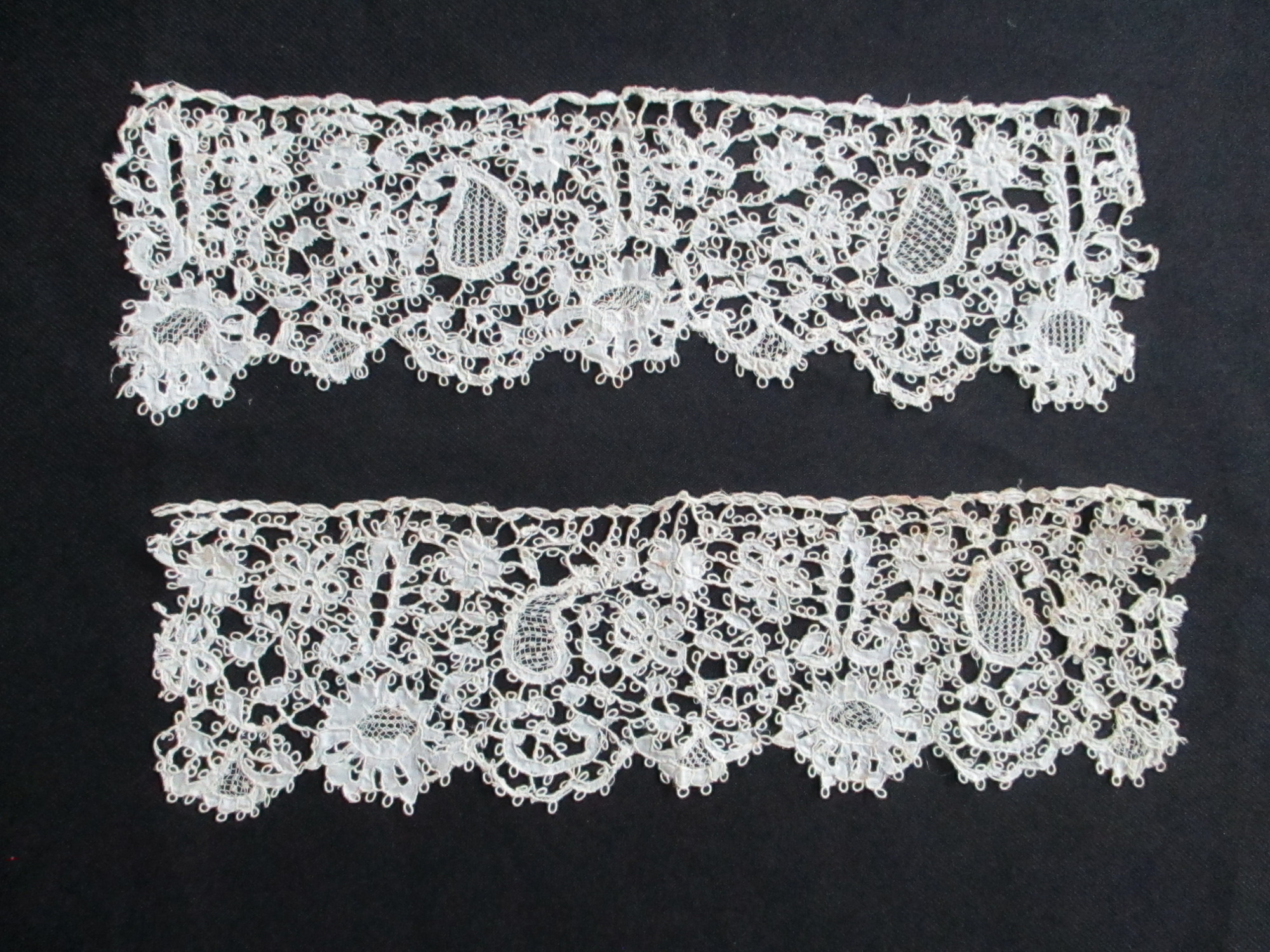 Two pieces of cream silk lace.: Two pieces of cream silk lace. (ii)