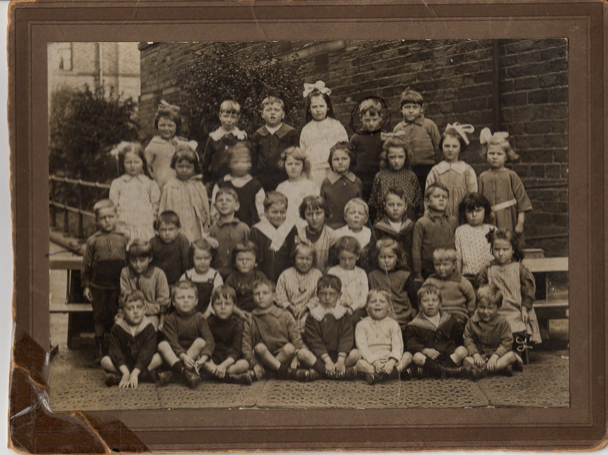 Albert Road School children