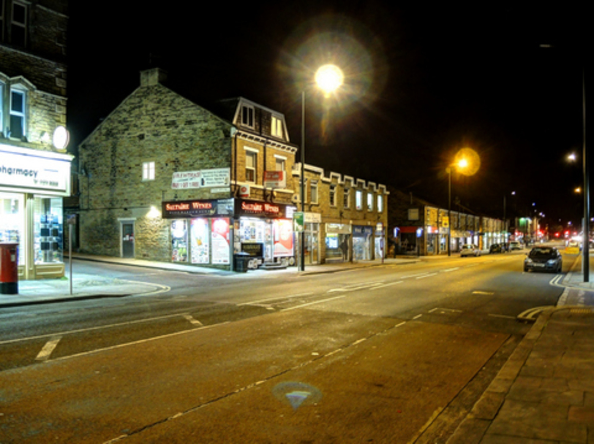 Bingley Road featuring Saltaire Wines (at Ferncliffe Road)