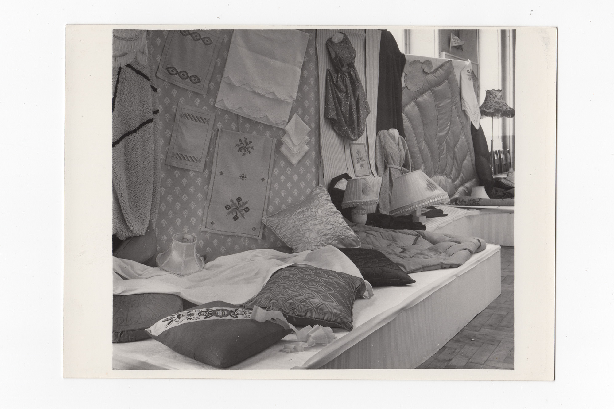 Household textiles displays