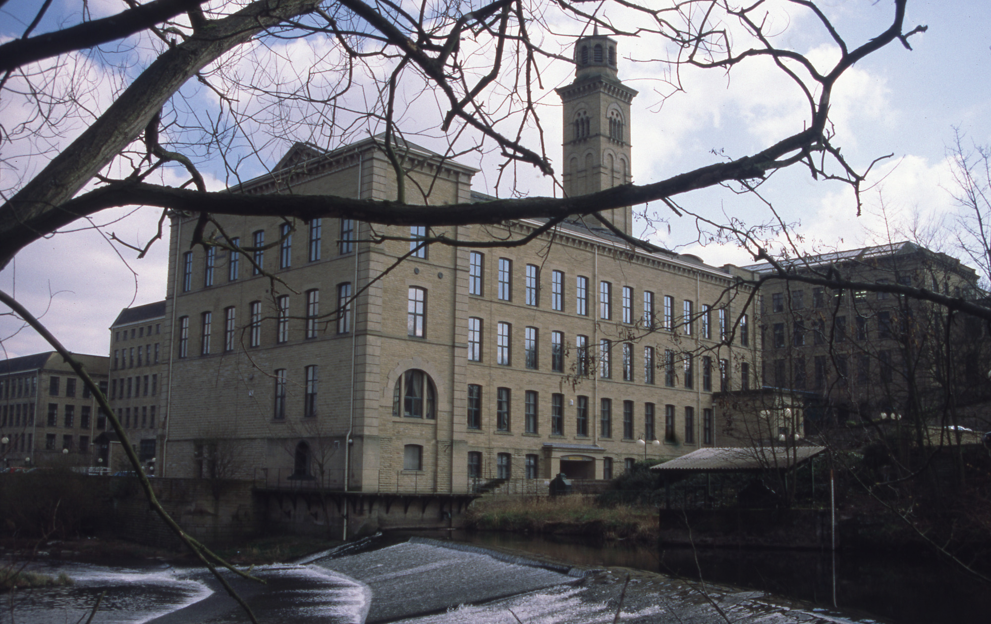 New mill and weir