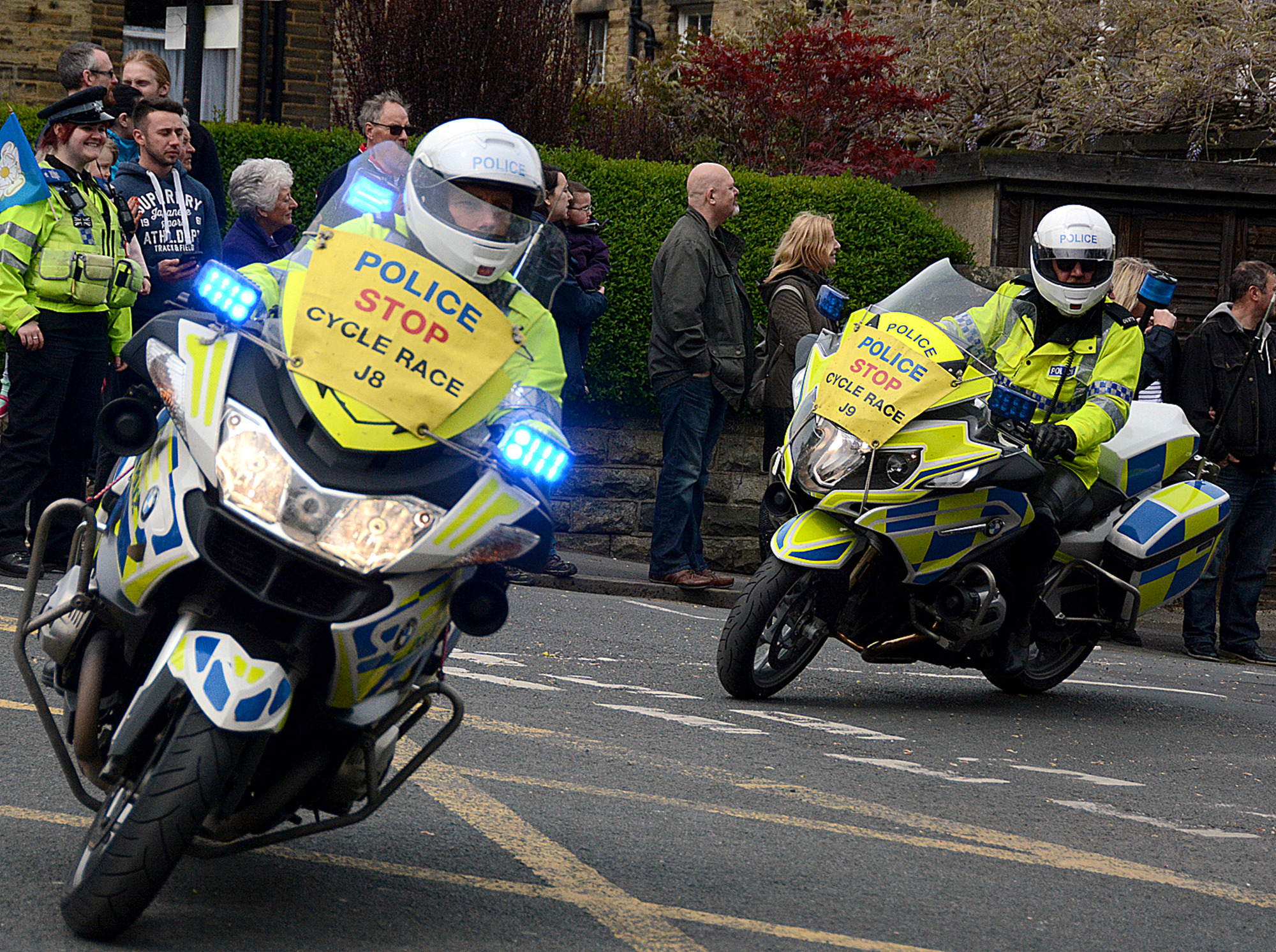 Saltaire Tour de Yorkshire Police riding