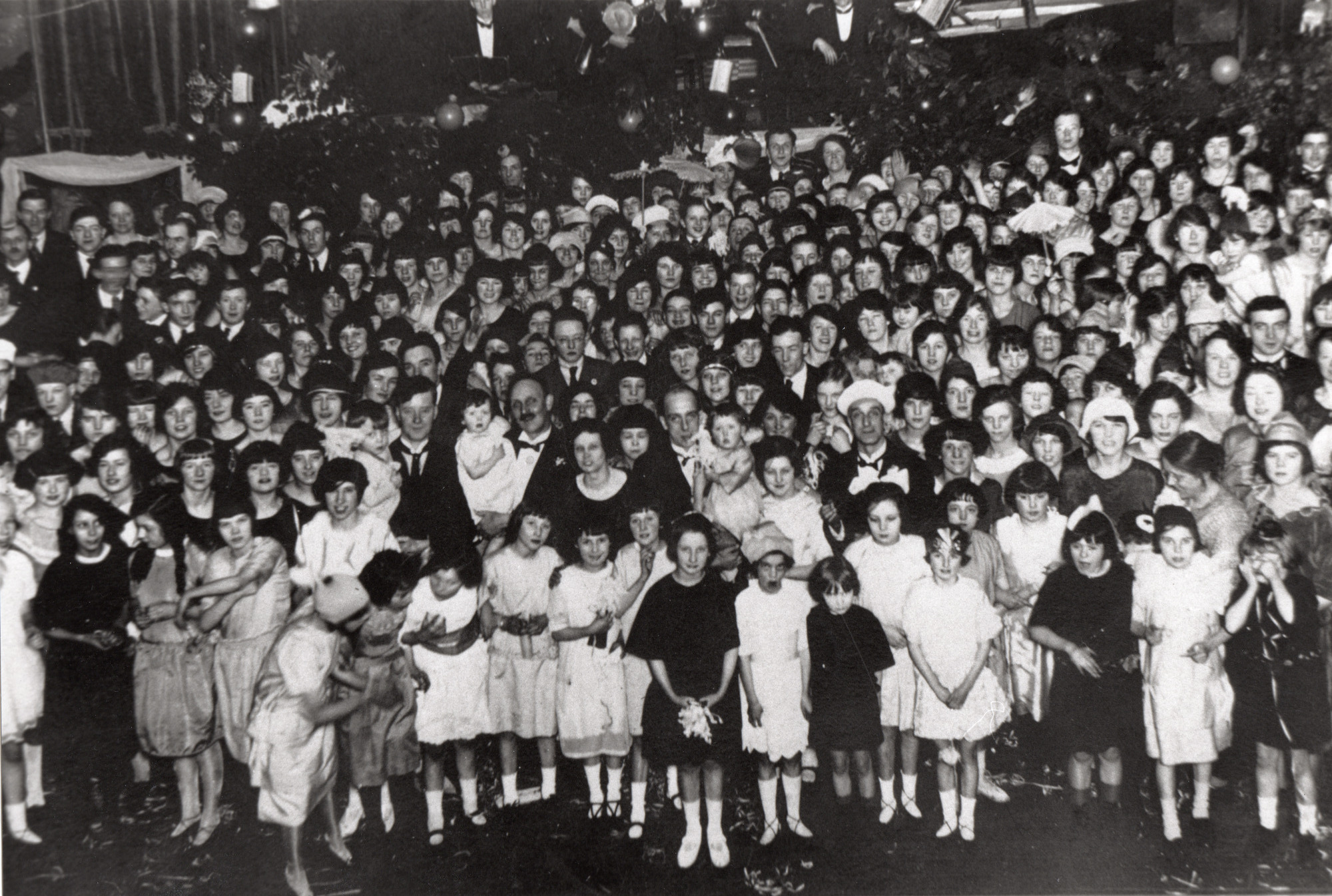 Salts Mill dance at Victoria Hall