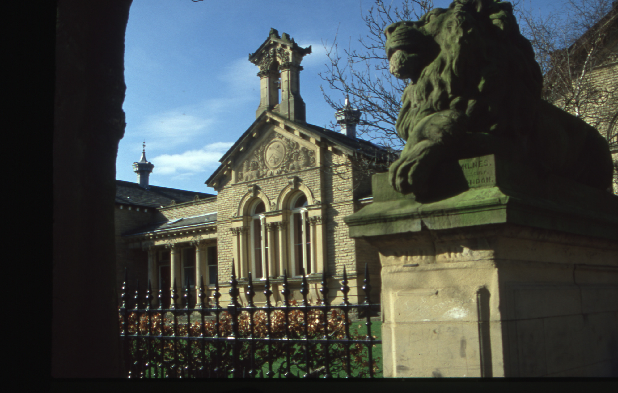 Victoria Hall lion Vigilance